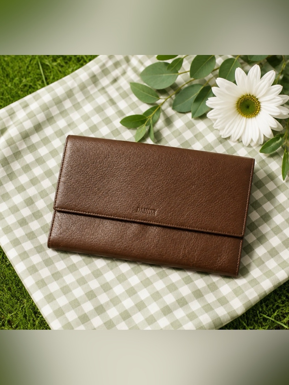 Danier Brown Leather Travel Wallet for Men